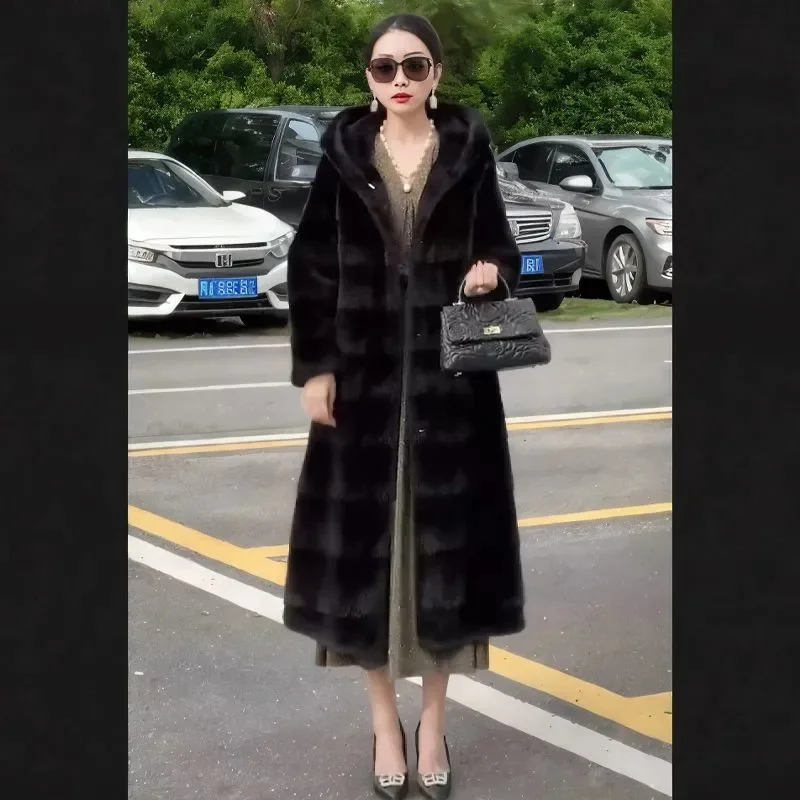 Winter Female Hooded Long Mink Fur Coat 2025 Ladies Large Size 5XL Faux Fur Jacket Middle Aged Mother Long Sleeves Plush Outwear