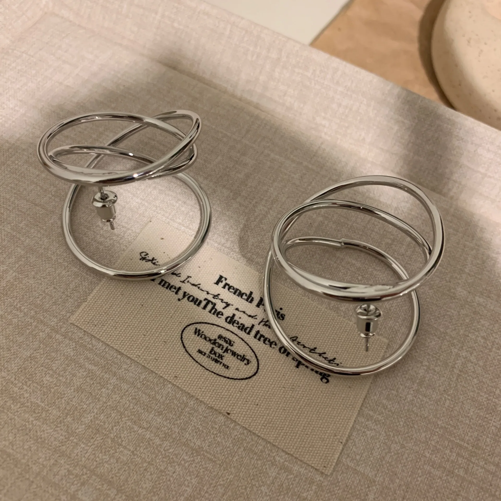 Trendy Irregular Metal Circle Geometric Lines Earrings for Women Girls European and American Style Personality Party Jewelry