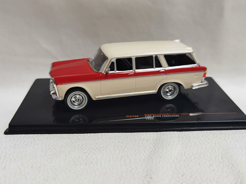 IXO 1:43 Scale FIAT 2300 FAMILIARE 1965 Alloy Car Model Diecast Toy Collectible Ornament Souvenir Toys Cars