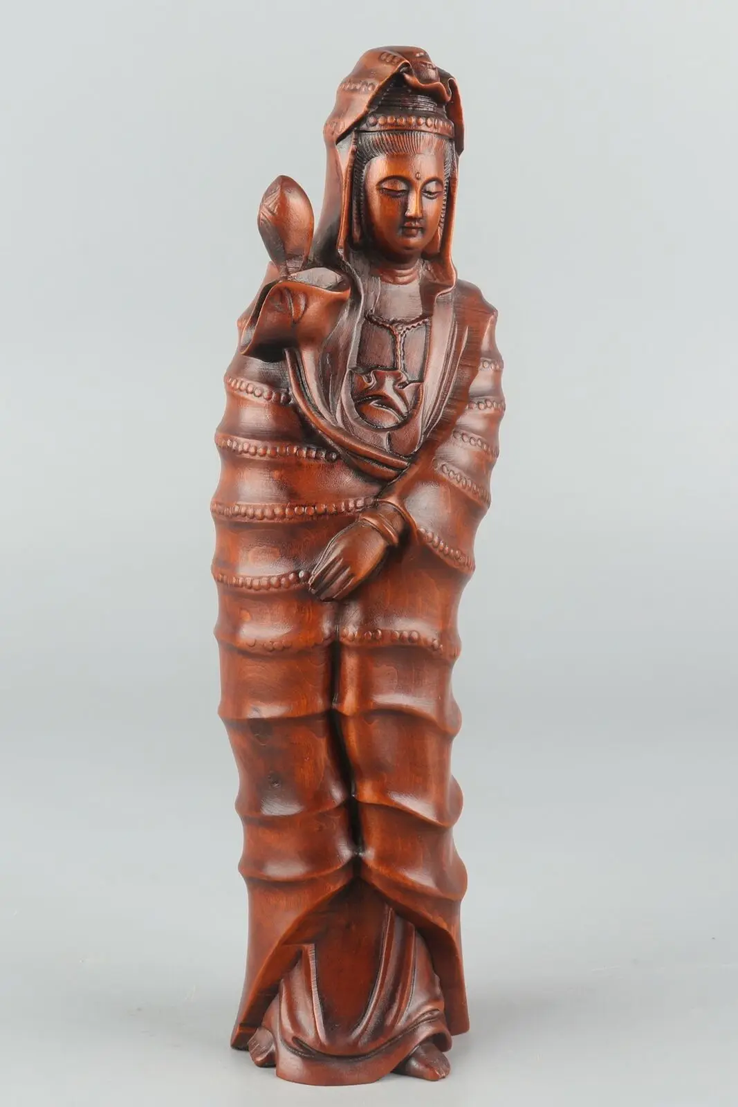 

Chinese Exquisite Hand carved Guanyin Carving Boxwood statue