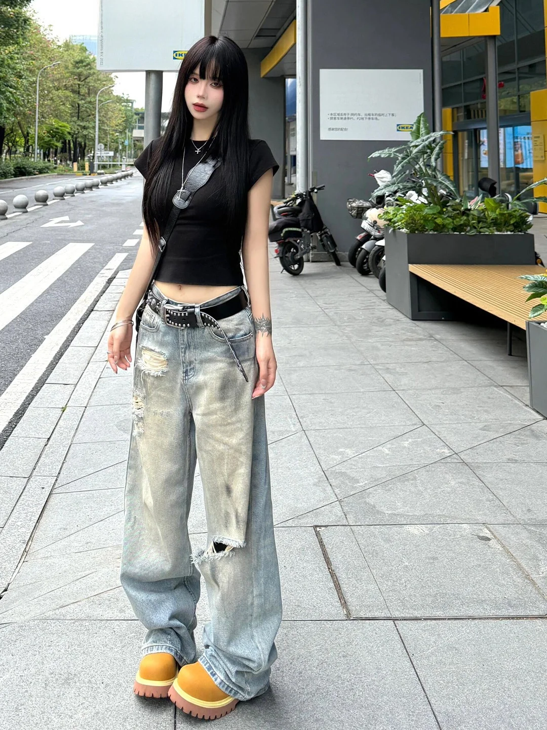 Calças Jeans Retrô Americanas Rasgadas Unissex Finas de Verão Corte Reto Solto Estilo High Street Perna Larga para Dança Jazz...