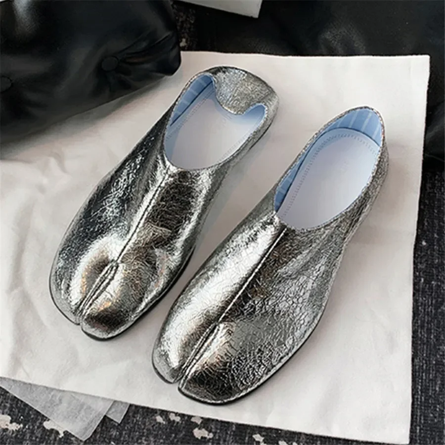 

Silver Split Toe Women Flats Lazy Slippers Ladies Flat Loafers Comfortable Slip-on Espadrilles Casual Shoes Woman Footwear