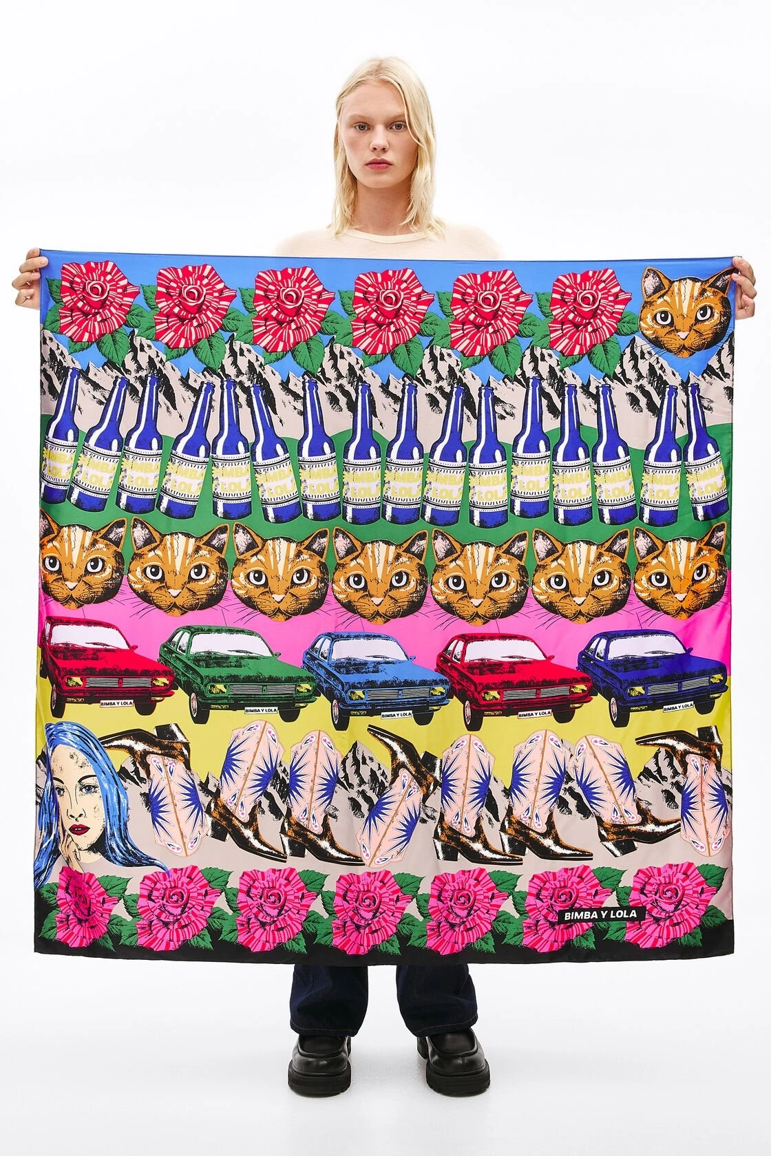 Foreign trade original single Spanish printed color colorful gorgeous colorful exquisite large square scarf super variety of scarves