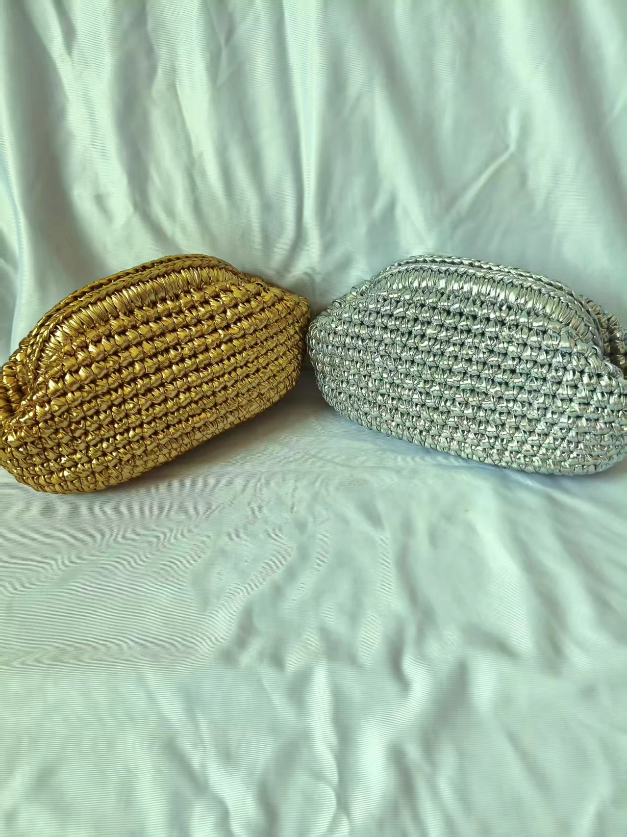 حقيبة بمشبك كروشيه من القماش المعدني، حقيبة منسوجة يدويًا تحت الإبط، حقيبة فضية لامعة متوسطة الحجم #3