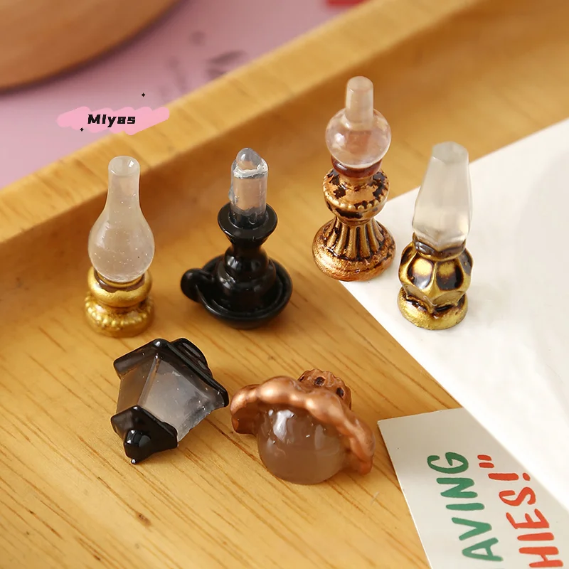 5 Stücke 1/12 Retro Puppenhaus Wandleuchte Öllampe Modell - Simulation Möbeldekoration für Kinder Rollenspiel