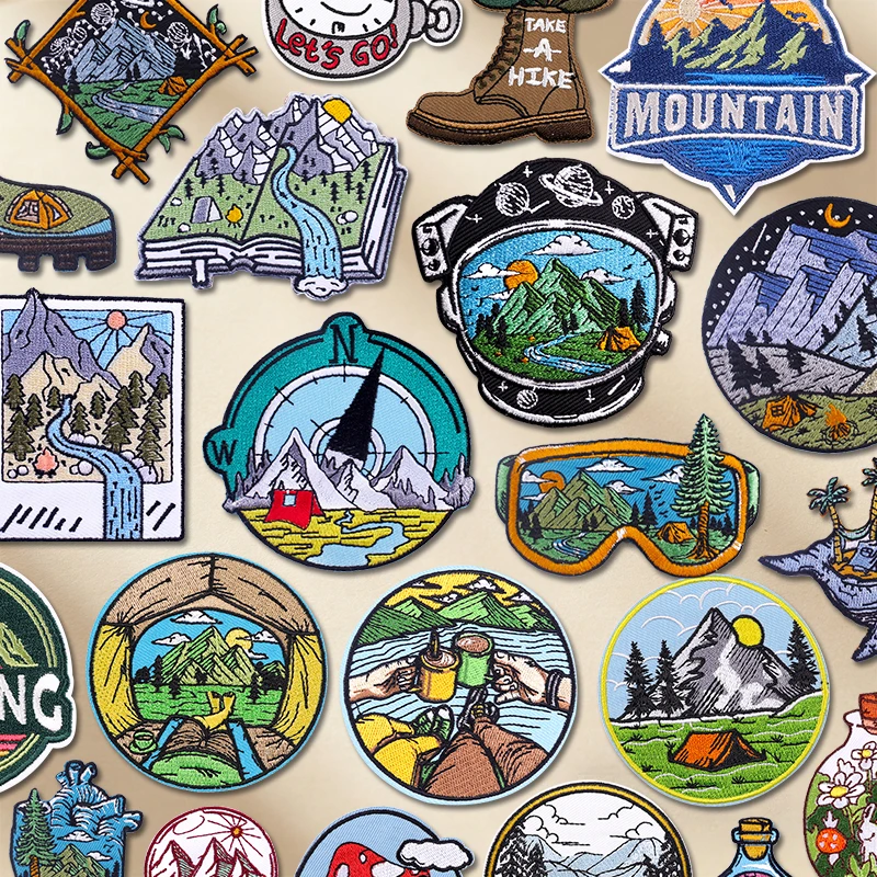Outdoor Adventure Show - Mountain Camping/Outdoor Adventure Embroidered Patch Compass