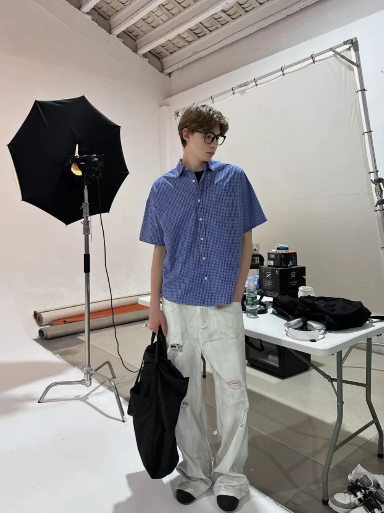 قميص أمريكي ريترو فضفاض أزرق منقوش بأكمام قصيرة للجنسين صيفي كاجوال متعدد الاستخدامات جاكيت قميص مربعات للشباب