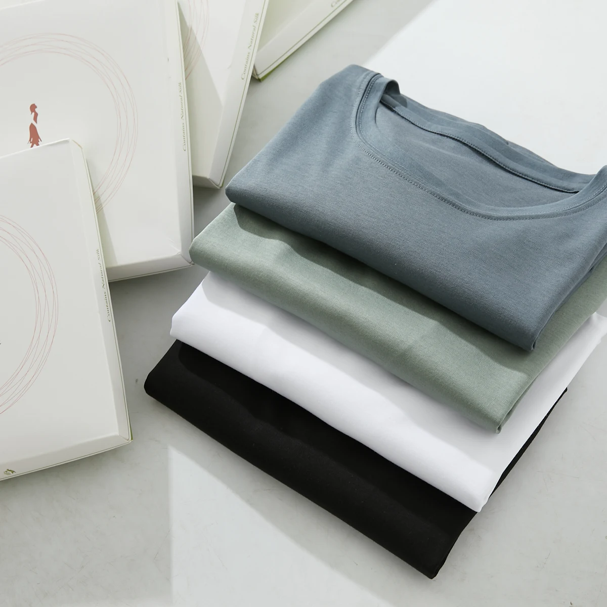 

High-End Men's ort Sve T-irt Silk Blend Moisture ng Breathable Summer New Sle round Ne Faion Urban Stand...