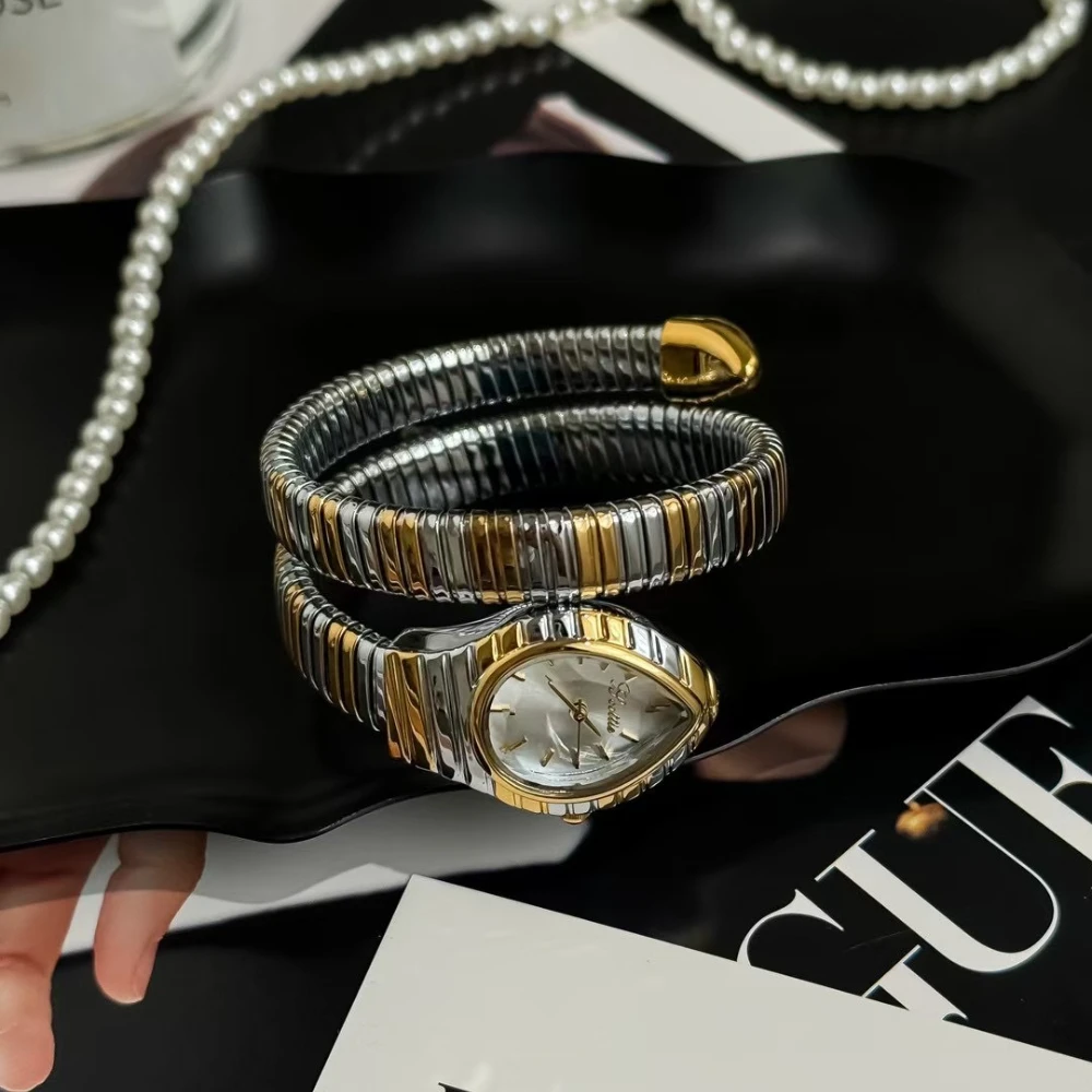 New Lady Watches Stylish Snake-Head Women's Quartz Watch Unique Elastic Stainless Steel Strap Wristwatch Bracelet Gift Clock