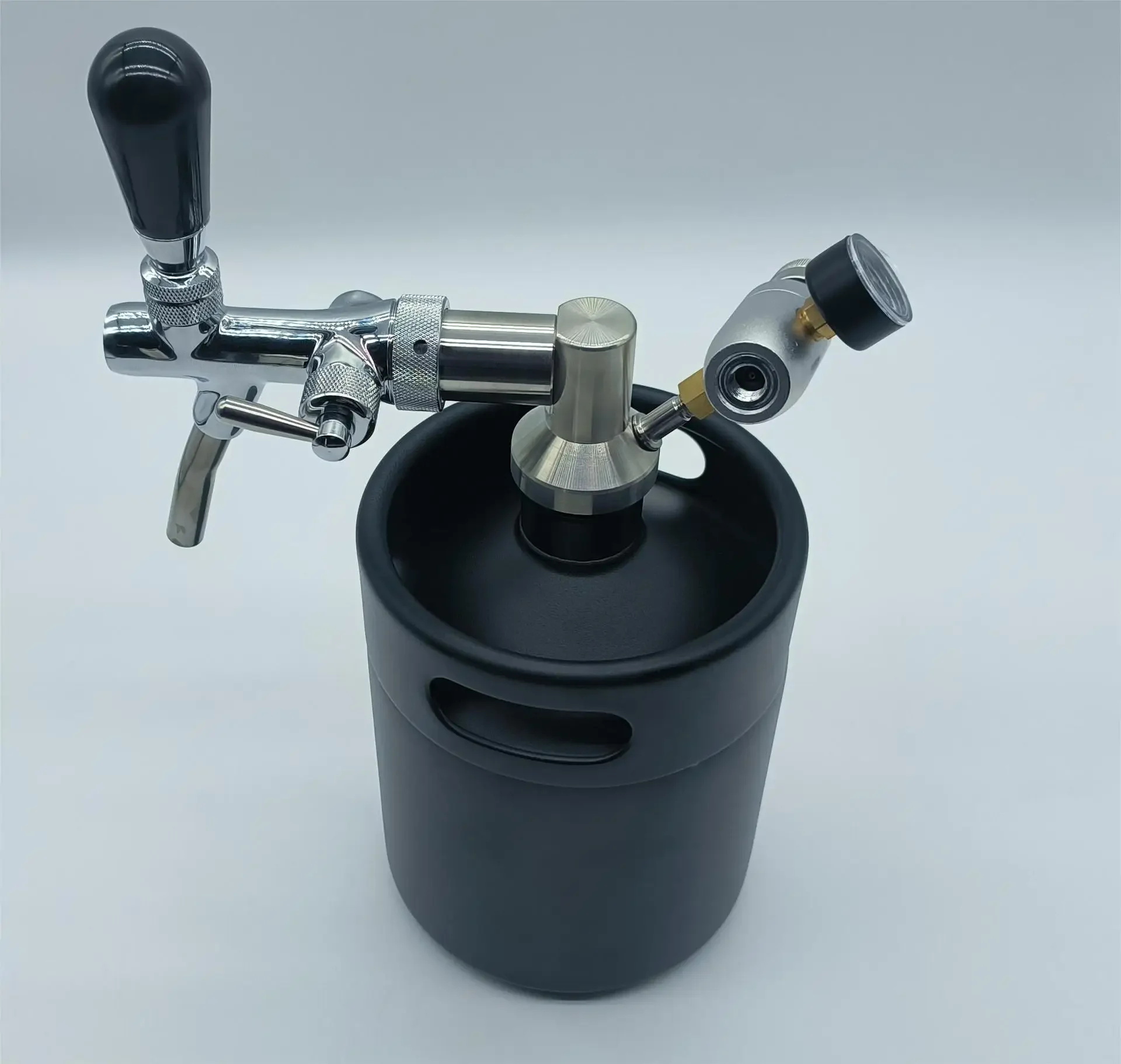 Suitable for 2L 304 stainless steel beer keg Baijiu keg beer keg, adjustable flow adjustable faucet beater cover