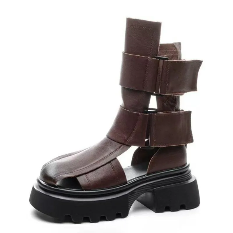 

Новые женские сандалии-гладиаторы 6,5 см, летние сандалии на толстом высоком каблуке и платформе из натуральной кожи, полые римские сандалии, женские крутые ботинки до середины икры