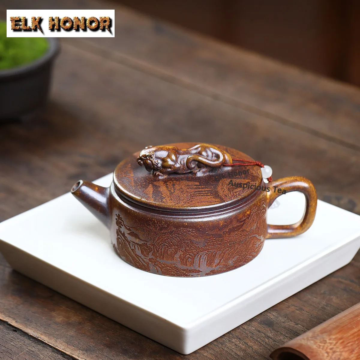260ml Exquisite Yixing Purple Clay Teapots Handmade Large Caliber Pot Raw Ore Dragon Bone Gold Sand Mud Kettle Zisha Tea Set