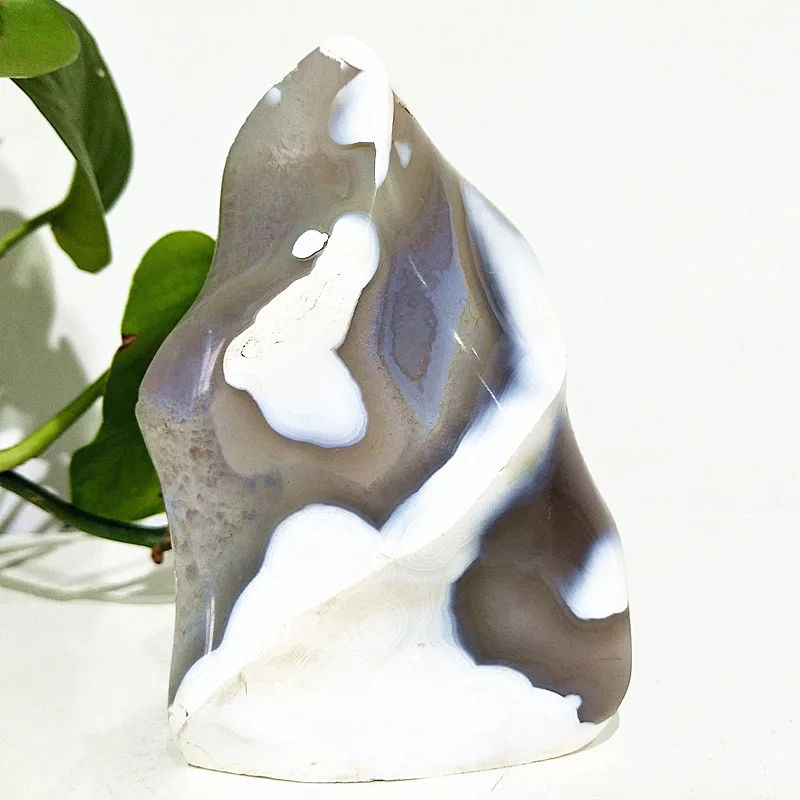 

Natural Stone Killer Whale Agate Crystal Flame Home Decoration Gemstone Chakra Healing crystals