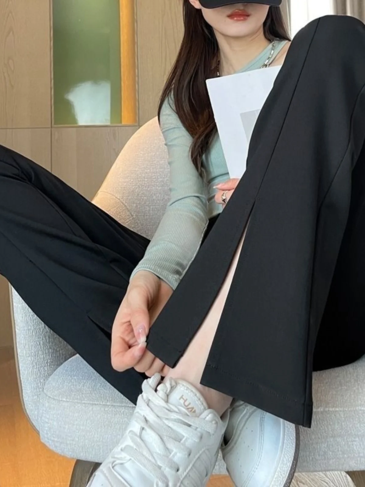 ارتفاع الخصر متوهج السراويل النسائية عادية Drapey Bla سبليت بنطلون التخسيس إخفاء اللحوم جديد Sle مايكرو مضيئة دعوى بنطلون