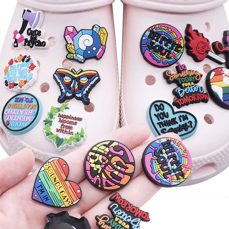 1pcs Pins for Crocs Charms Shoes Accessories Punk Heart Decoration Jeans Women Sandals Buckle Kids Favors Men Badges