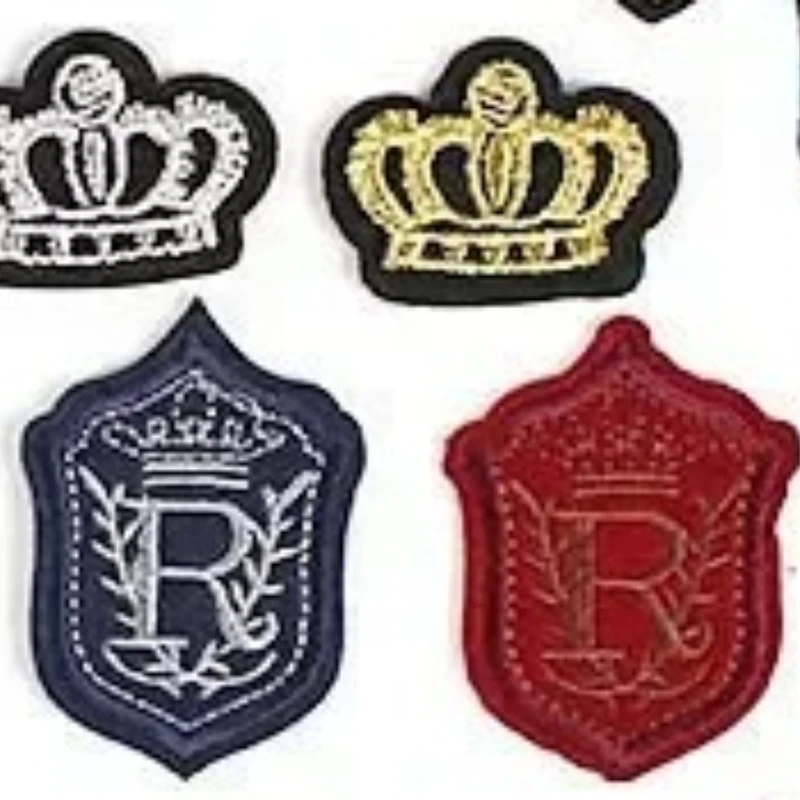 100pcs/Lot Silver Gold Crown Badge Vintage Embroidery Patch Letter Shirt Bag Clothing Decoration Accessory Craft Diy Applique