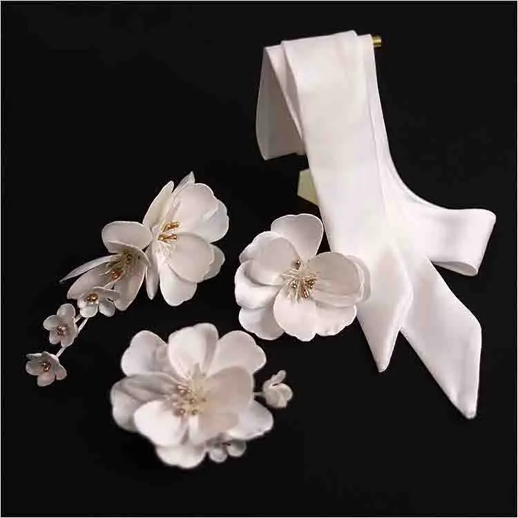 CC Wedding Hairgrips Women Hair Accessories Bridal Headdress Engagement Hairwear 3 PCS Flower Shape Romantic Hairpins Gift AN253