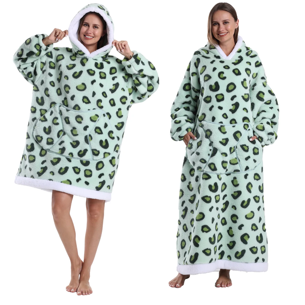 Short/Long Wearable Blankets Christmas Hoodies Winter Flannel Hooded Blanket with Full Sleeves Men Women Warm Adult TV Blanket