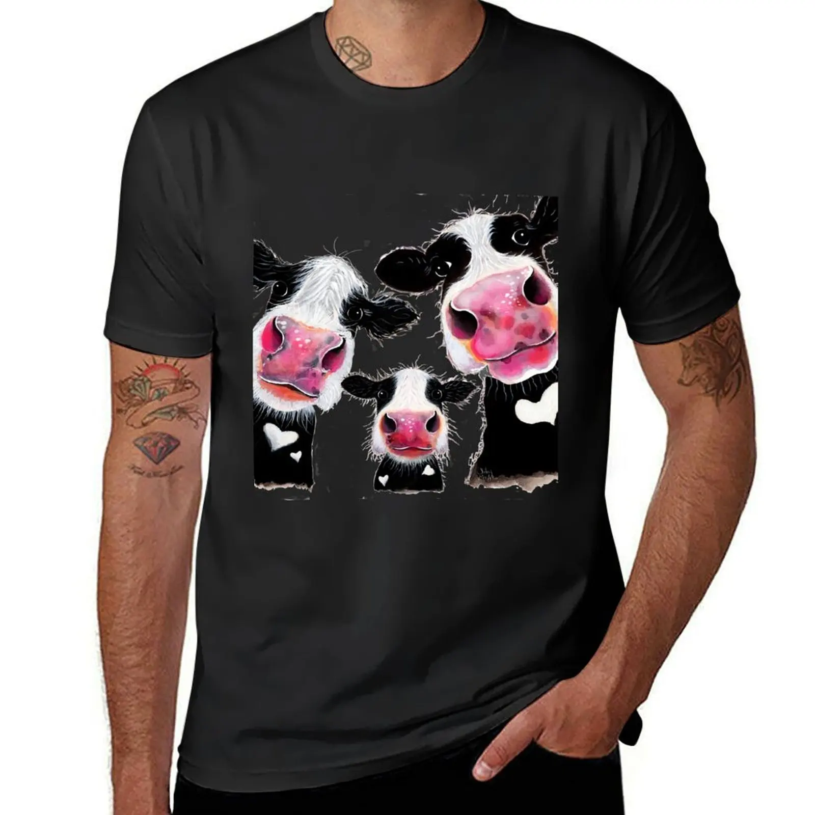 

CoW PRiNT, ANiMaL PRiNT ' THe NoSeY FaMiLY ' BY SHiRLeY MacARTHuR T-Shirt summer clothes t shirts for men cotton