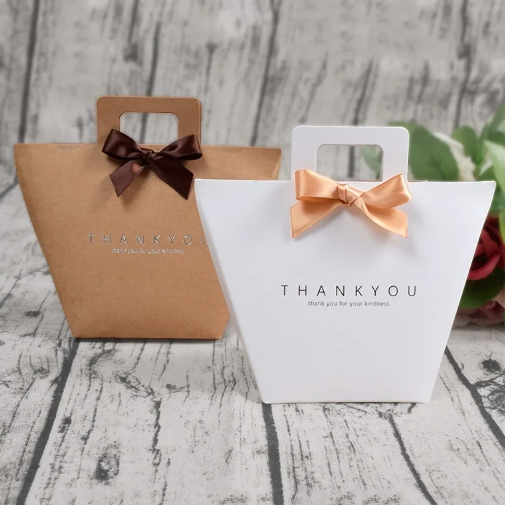 10pcs Gold Plated Handheld Gift Box Solid Color Simple Gift Gift with Hand Gift Kraft Paper Wedding Candy Packaging Gift Bag