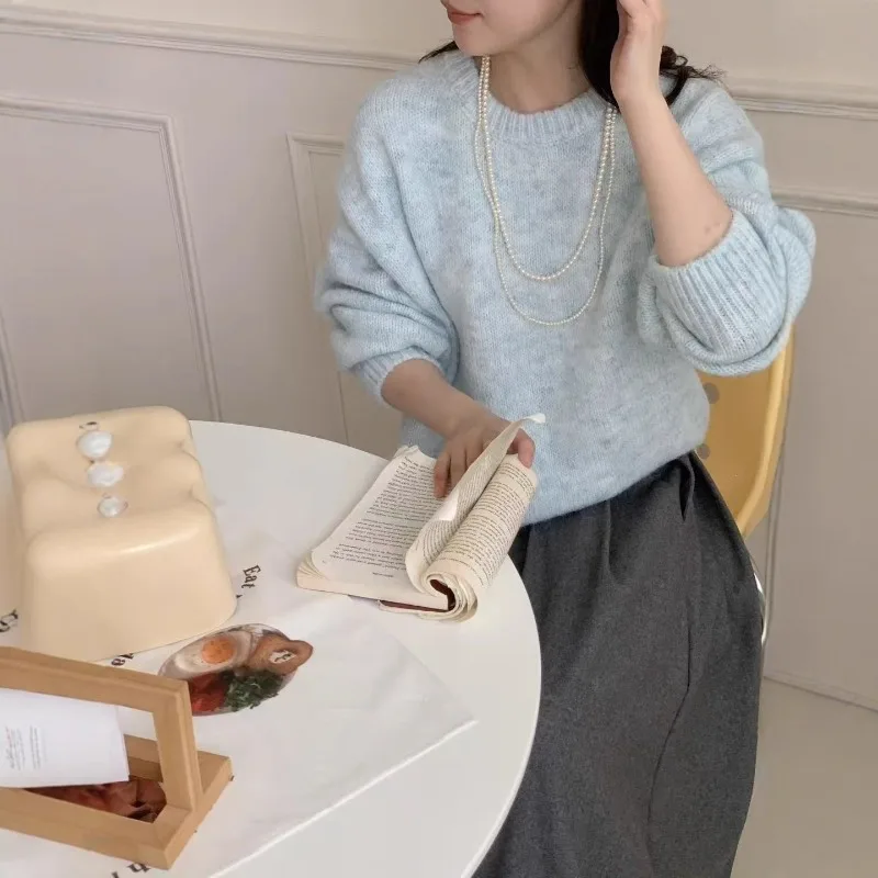 2025 Winter Fashion New Women's Warm Sweater Korean Version Fresh and Sweet Round Neck Long Sleeved Wool Pullover Sweater