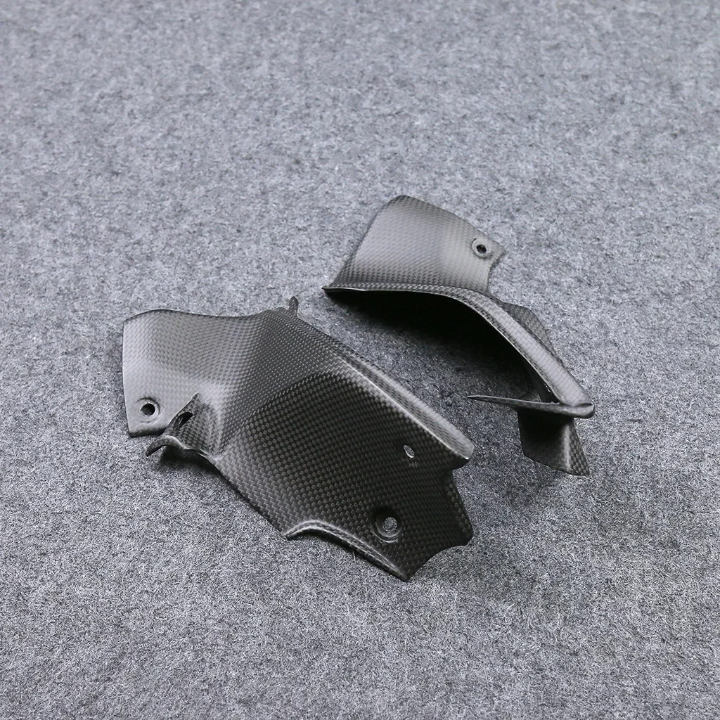 Carbon Fiber Accessories for Ducati Streetfighter V2 Modified Body Side Panels