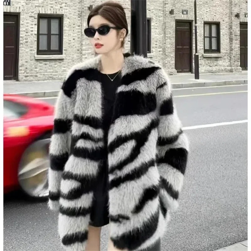 Zebra Patterned Faux Fur Retro Fur Coat For Women 2024 New Loose Korean Version For Young Niche Loose High-end Commuting WLF