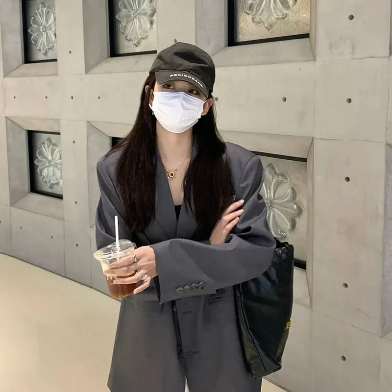 Giacche blazer a maniche lunghe larghe casual da donna Versione dal design coreano Cappotto da abito alla moda Cappotto da donna con bottoni da ufficio Capispalla con intaglio