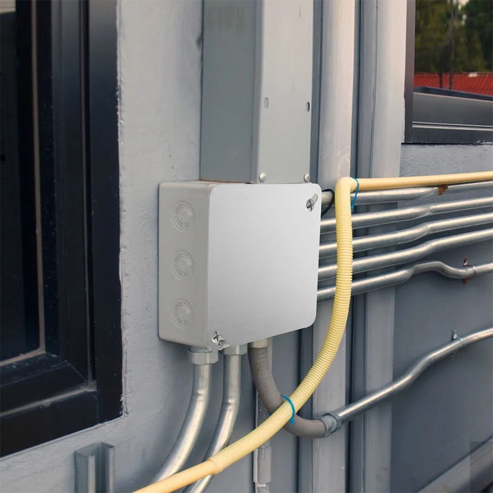 

8Pcs Square Electrical Junction Box Cover Plates Metal Durable Flat Blank Panel for 4x4 Outlet Electrical Box Replacement Metal