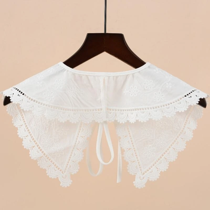 وشاح ديكي ذو ياقة وهمية أنيقة للنساء مزين بالزهور ومطرز بالدانتيل