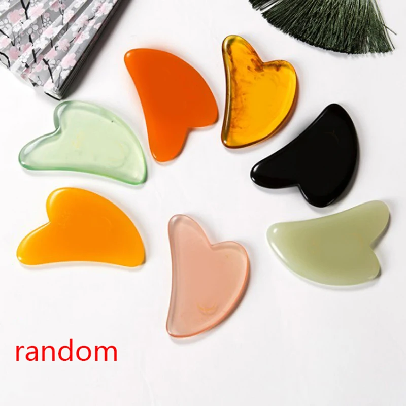 

Heart Shaped Guasha Board Natural Resin Face Lift Scraper Chinese Gua Sha Tools Face Neck Back Body Acupuncture Massager Scraper