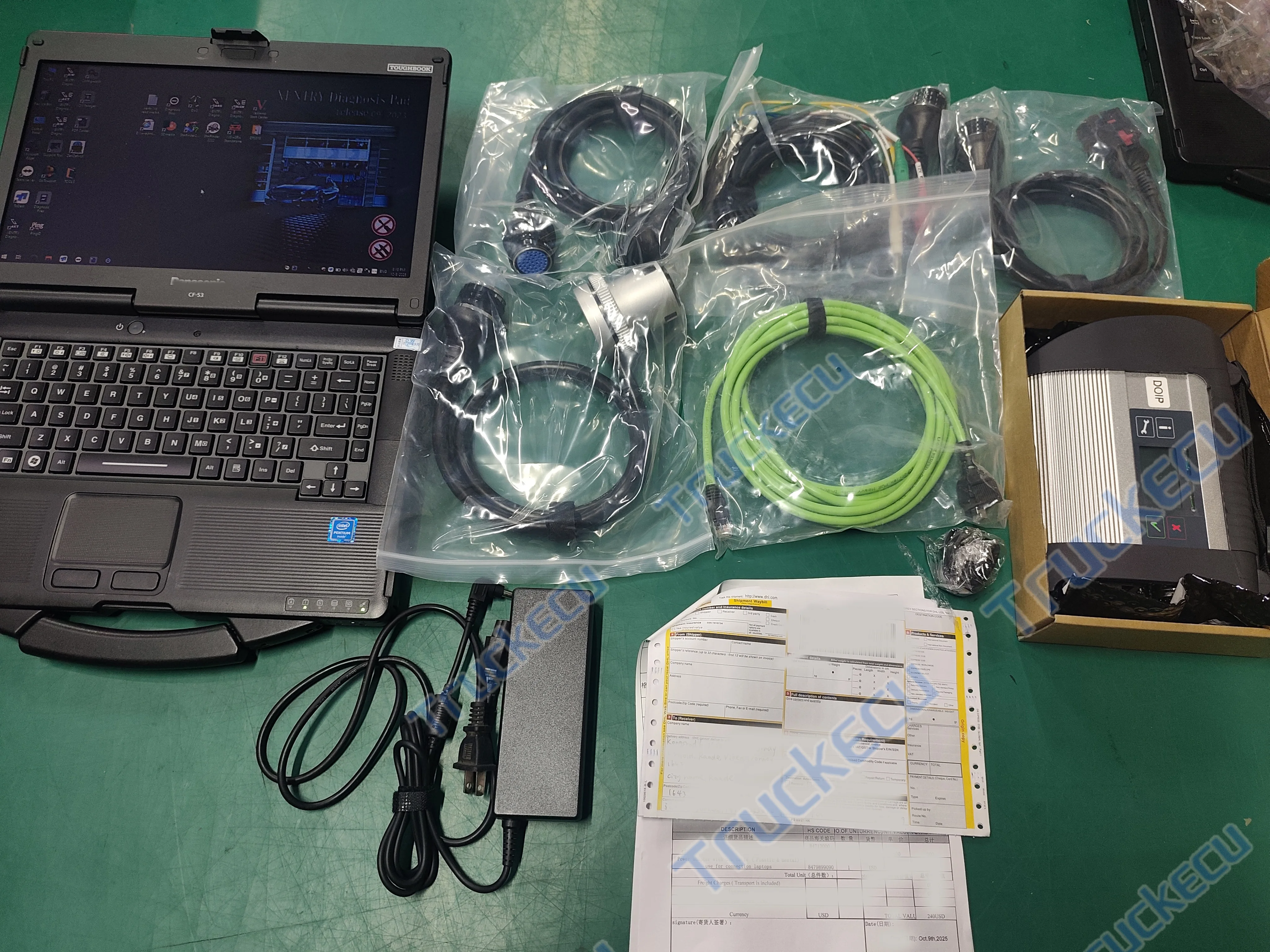 

MB STAR Diagnosis C4 DOIP Wifi SSD for Benz Supported 12&24V Auto Car Truck OBD2 Diagnostic Scanner Tool Xentry DAS WIS+laptop