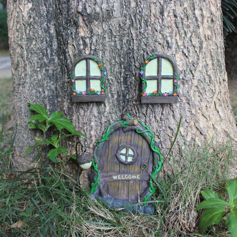 Tree Decoration Doors and Windows Hangings Luminous Tree Hangings Outdoor Garden Yard Decorations Resin Crafts
