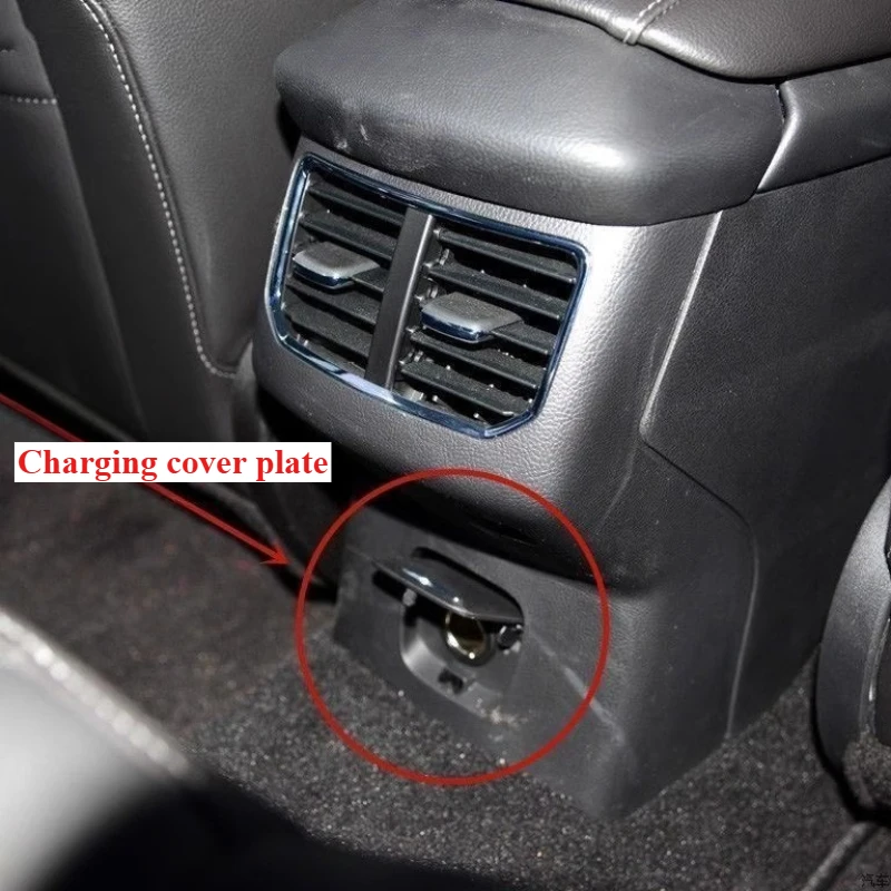 

For 13-20 New Mondeo Armrest Box Rear Power Cigarette Lighter Cover USB Charging Cover