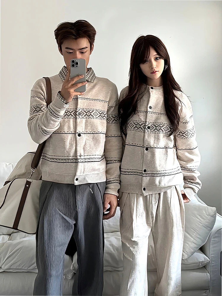 

Мужской вязаный кардиган-свитер в стиле ретро для пар, осенняя модная модель из полиэстера с длинным рукавом и круглым вырезом, теплый