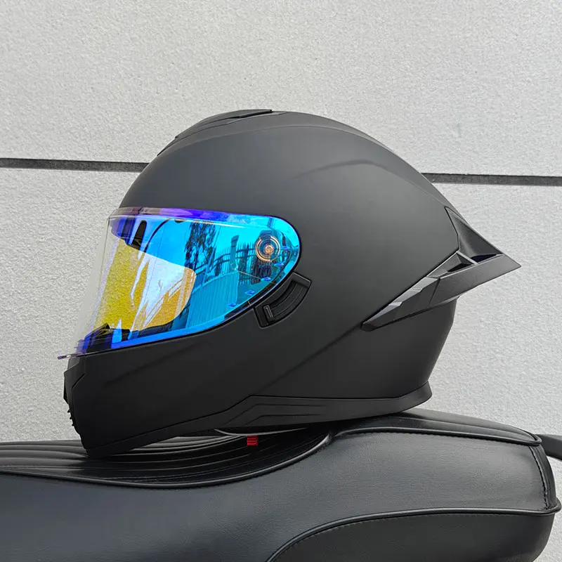 Motorcycle Full Face Helmet Carbon Fiber Black Pattern Certified Safety Racing Helmet DOT