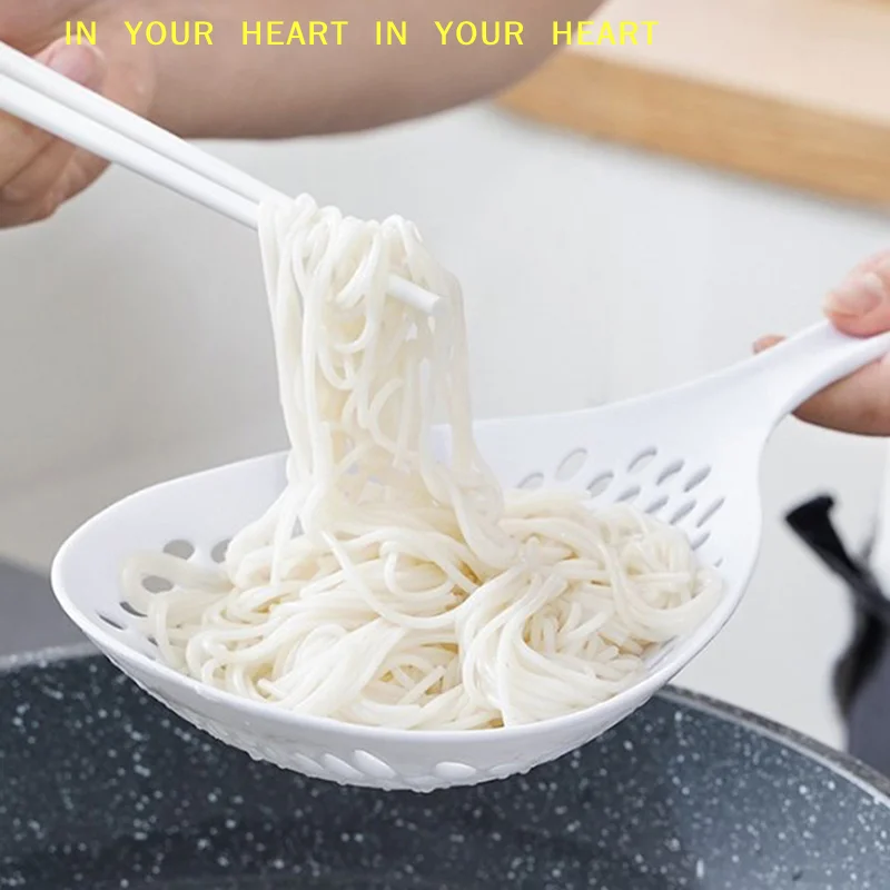 【X】1 PCS White Large-Capacity Spoon Withstand High Temperature Hung Dumplings Leaking Net Not Easy To Deform Kitchen Supplies