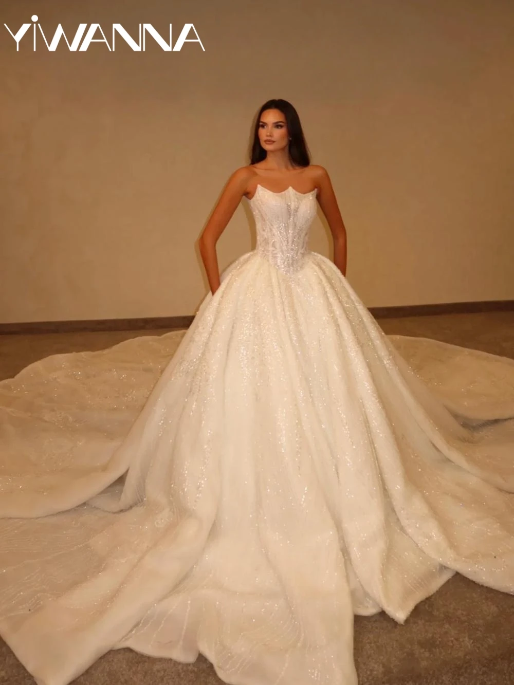 

Dazzling Luxurious Beaded Ball Gown Long Wedding Dress Charming Strapless Sleeveless Bridal Gown Customized Dresses For Bride
