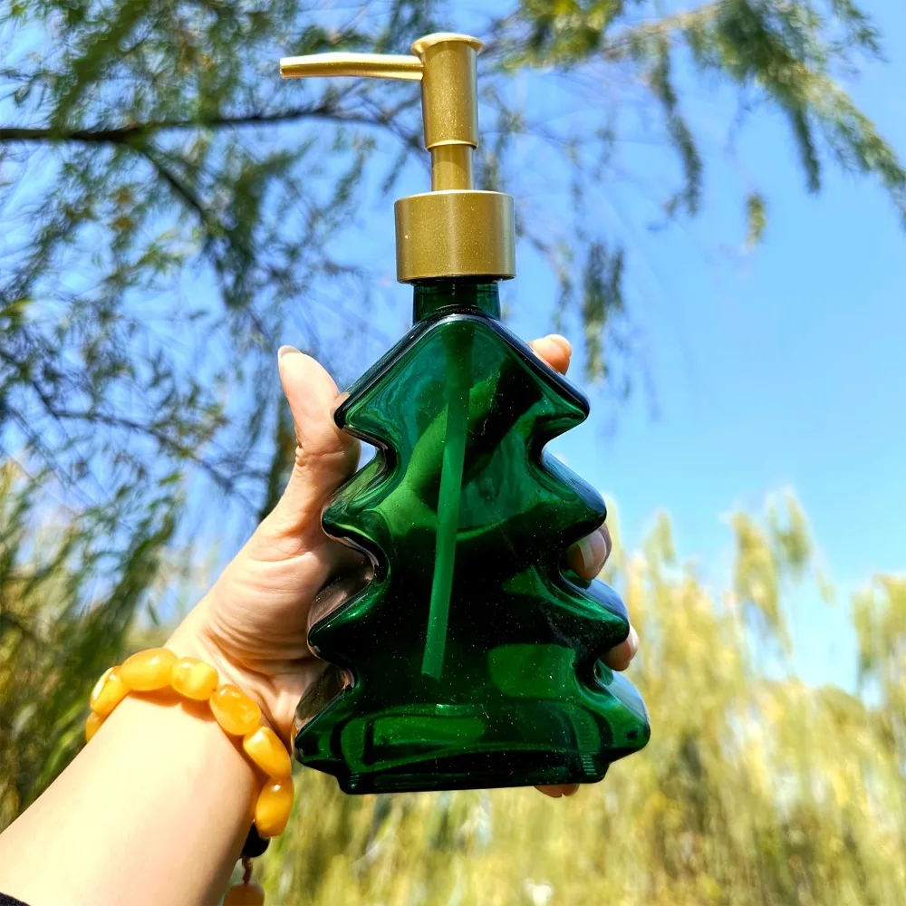 Christmas Soap Dispenser Bathroom Christmas Tree Green Glass Hand Soap Dispenser for Kitchen Refillable Liquid Lotion Bottle