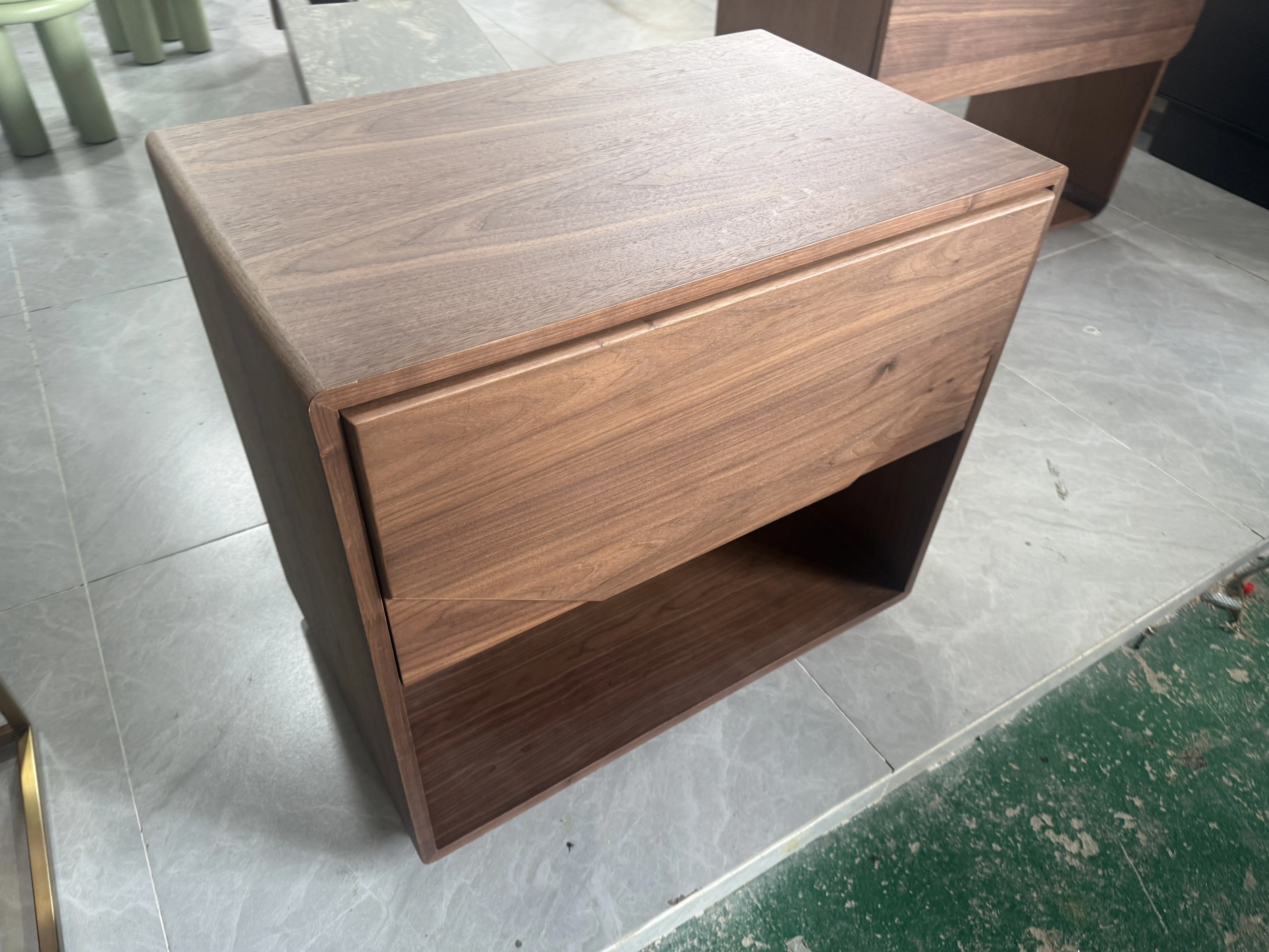 &Modern Solid Wood Nightstand with Eco-Friendly Design Durable Build 1 Drawer-Bedroom Furniture