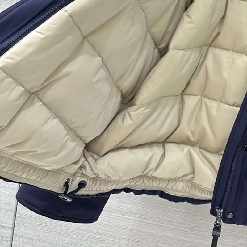 Hochwertiger Daunen-Steppkörper + Strickkragen + Pelzmütze – Damen-Wintermantel 2025, neue Damenkleidung 25121893