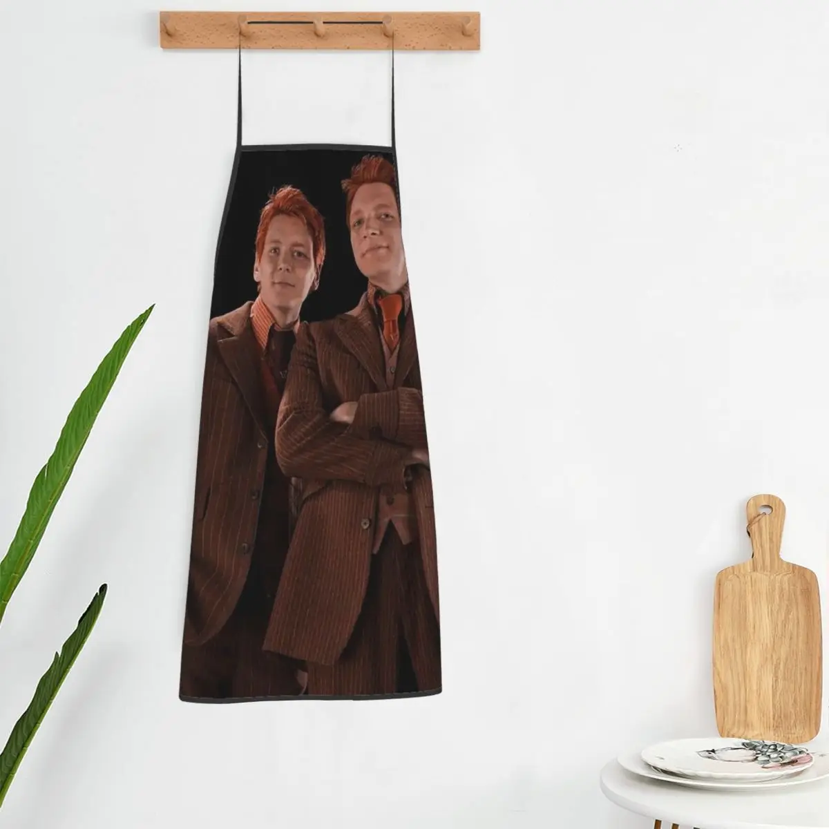 Weasley Twins Printing Fashion Apron Chef Cooking Baking Tablier Bib Kitchen Cleaning Pinafore for Women Men Painting