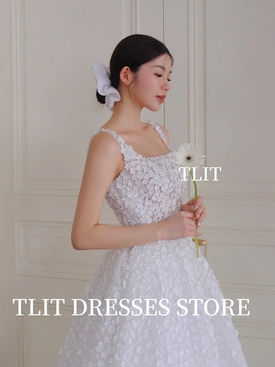 فستان زفاف TLIT أنيق أبيض على شكل حرف a مزين بالزهور وحزام سباغيتي زي العرائس فستان زفاف كوري صور تبادل لاطلاق النار حسب الطلب