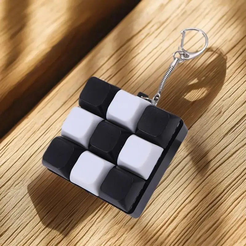 Button Keycap  Keychain 9 Keys Keyboard Decompression Toys DIY Keyboard Keychain Toys For Adult Gifts To Relief Pass Time