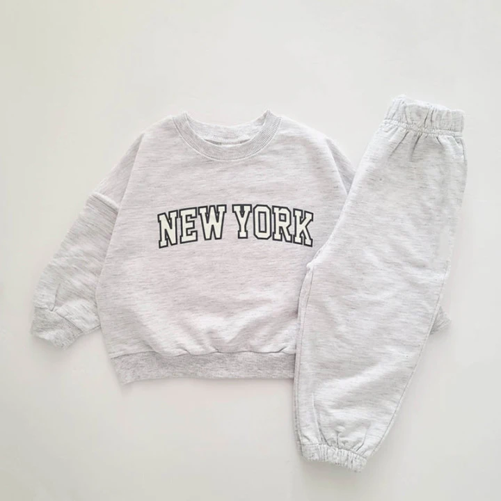 INS Kids Boys New York Sweatshirt & Jogger Pants Set 2023 Autumn New Baby Girls Clothes Toddler Hoodie and Pants 2 Pcs Outfit