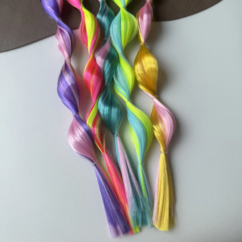 2026 Neue Kinder Spiral-Twist-Perücke Haarband mit langem Quastenschwanz Elastisches Haarband Mädchen Hip-Hop Party Halloween Haaraccessoires – Detail 12