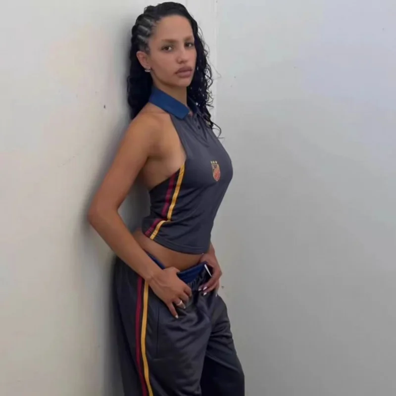 Комплект Jaded London Sports Fooall Sle Bal ter Ne irt и длинные брюки Faion для молодых женщин до 7 лет