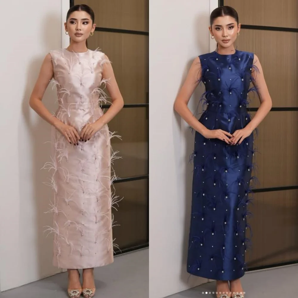 

Customized Sparkle Rhinestone Feather Sash Straight Scoop Neck Midi Dresses Bespoke Occasion Dresses Exquisite Elegant Fashion