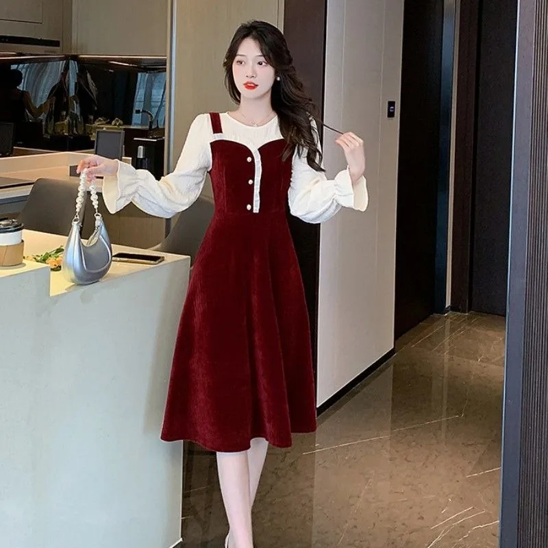 Trumpet Long-sleeved Fake Two-piece Mid-length Dress for Women Autumn and Winter New Loose Waist A-line Skirt