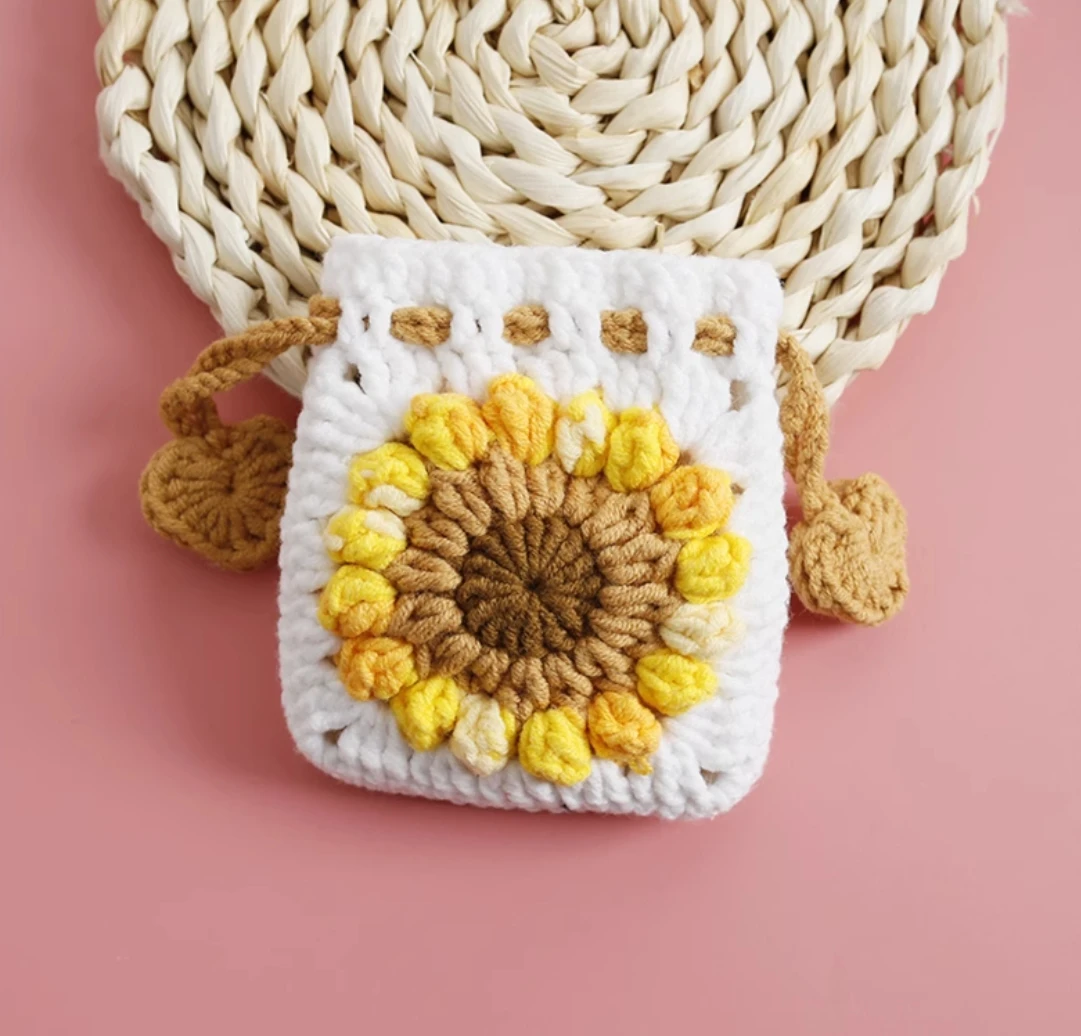 

diy woven sunflower bunch bag handmade earphone bag crochet wool material bag cute sunflower coin card bag